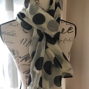 Black and cream polka dot scarf